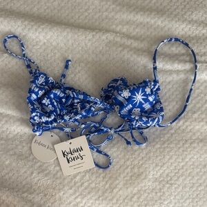 Kulani Kinis Blue Floral Bikini Top